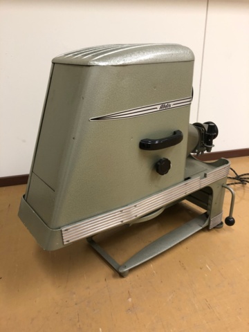 1032577-7 Aldis Epivisor vanha diaprojektori