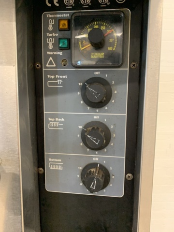 1032627-2 Pizza oven Pizzamaster PM 732E