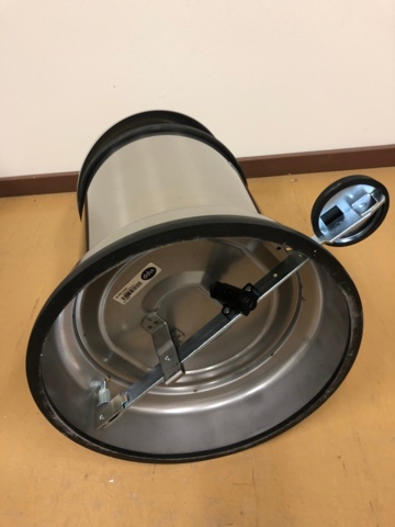 1032585-8 Vipp 14 roska-astia (käyttämätön)