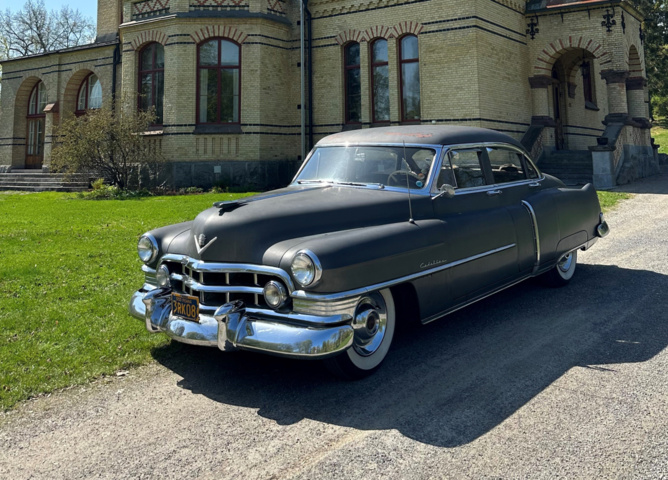 998562-1 Cadillac DeVille Sixty-Two Sedan 5.4 V8 - 1950