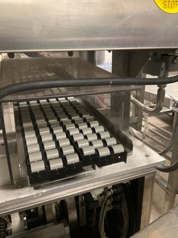 1002040-4 Packing machine/trough machine G.Mondini