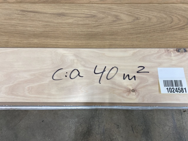 1024581-2 Parquet floor Oak approx. 40m2