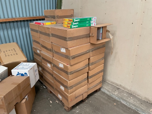 1032811-1 Board game random 280 pieces