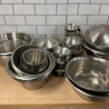 1002054-6 Diverse rostfria bunkar