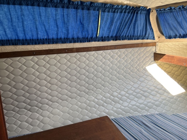 1013012-11 UTTERN 690 With Volvo Penta, year of manufacture 1981