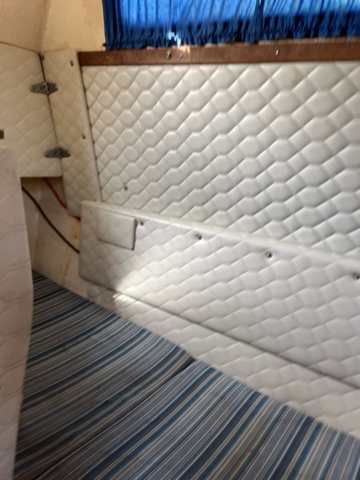 1013012-33 UTTERN 690 With Volvo Penta, year of manufacture 1981