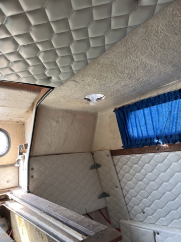 1013012-35 UTTERN 690 With Volvo Penta, year of manufacture 1981