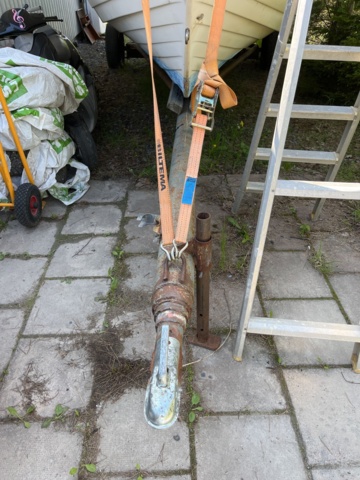 1013012-74 UTTERN 690 With Volvo Penta, year of manufacture 1981