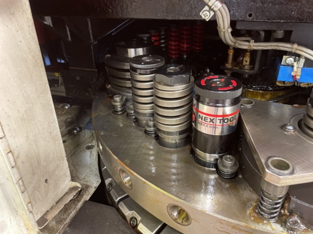 1023416-17 Punching machine Amada Promecam Aries 245 -1990 with tools