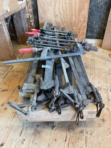 1002097-2 Lot of glue jacks