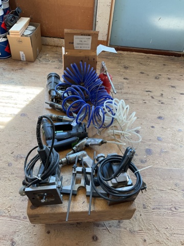 1002099-2 Various Pneumatic hand tools