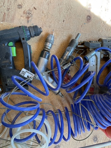 1002099-6 Various Pneumatic hand tools