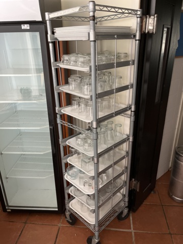 963311-14 Restaurant crockery