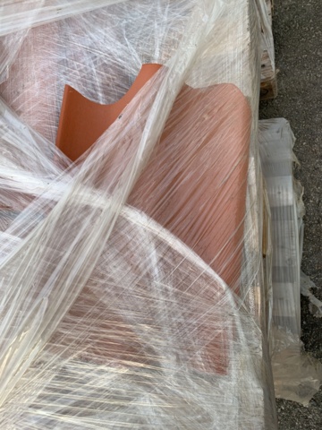 1037627-8 Roofing roof screed 2-cup RT804 & Nockpanna unfurnished