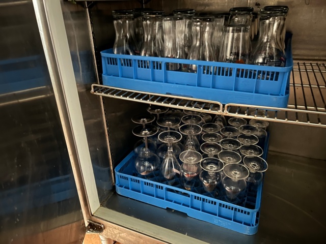 963311-21 Restaurant crockery