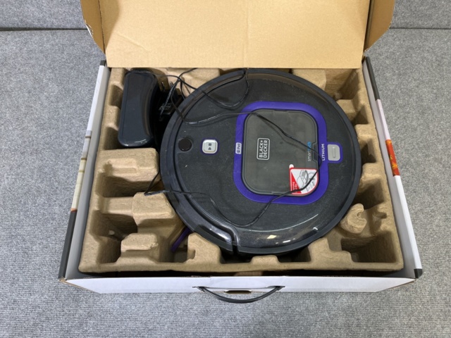 869097-5 Robot vacuum cleaner, Black + Decker RVA420BP