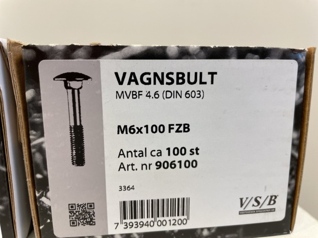 998592-9 Carriage bolt & washers