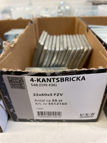 998592-21 Carriage bolt & washers