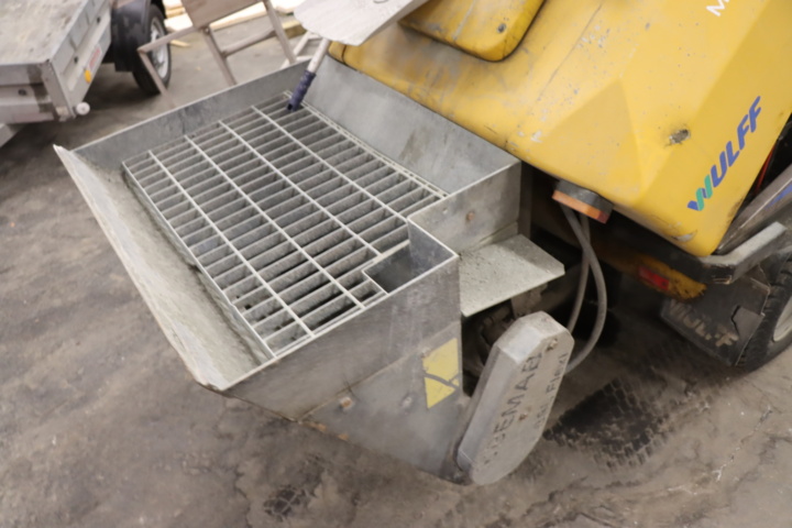 931397-3 WULFF 2000 -01 with gear CUF074