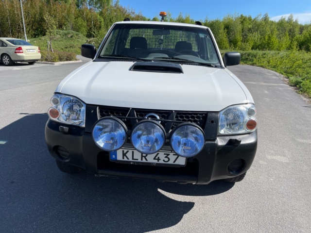 998600-2 Nissan NP300 King Cab 2.5 4WD Manual, 133hp - 2008