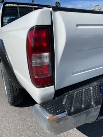 998600-9 Nissan NP300 King Cab 2.5 4WD Manual, 133hp - 2008