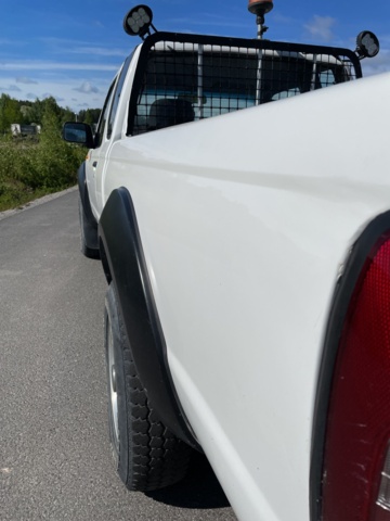 998600-12 Nissan NP300 King Cab 2.5 4WD Manual, 133hp - 2008