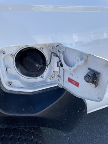 998600-42 Nissan NP300 King Cab 2.5 4WD Manual, 133hp - 2008