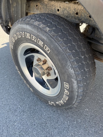 998600-43 Nissan NP300 King Cab 2.5 4WD Manual, 133hp - 2008