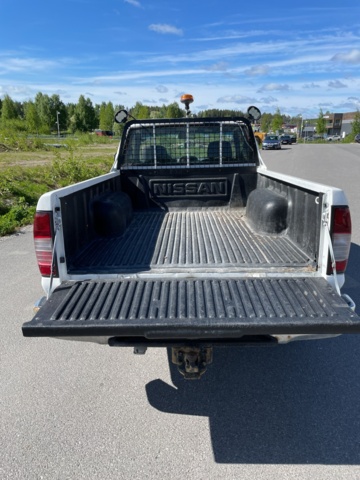998600-53 Nissan NP300 King Cab 2.5 4WD Manual, 133hp - 2008