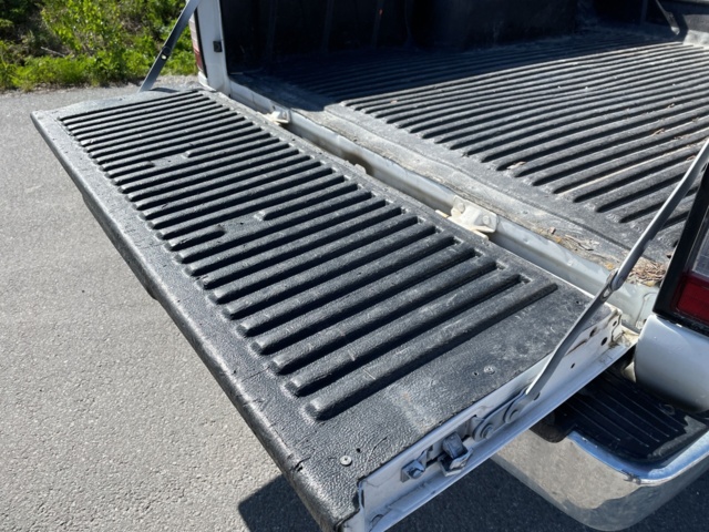 998600-54 Nissan NP300 King Cab 2.5 4WD Manual, 133hp - 2008