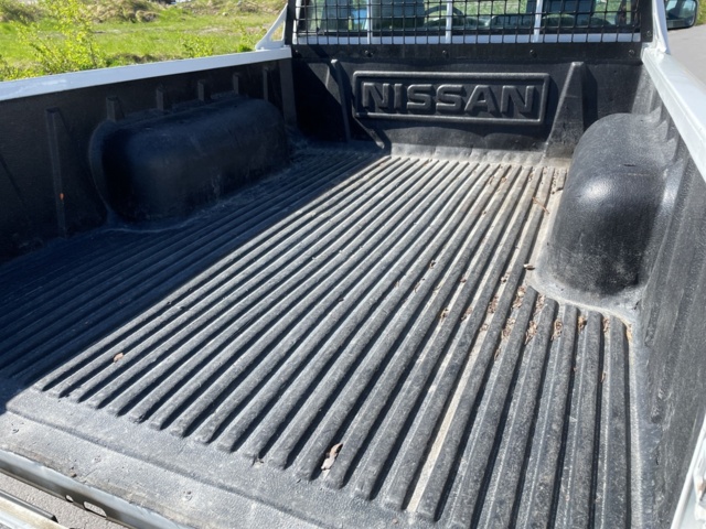 998600-55 Nissan NP300 King Cab 2.5 4WD Manual, 133hp - 2008