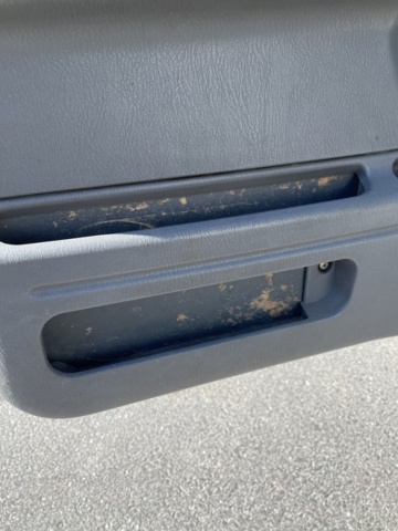 998600-59 Nissan NP300 King Cab 2.5 4WD Manual, 133hp - 2008