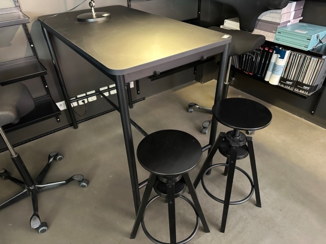 991621-2 Table Tommared, bar stool Dalfred and desk lamp Ikea