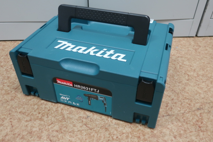 1029203-1 Combination hammer, Makita HR2631FTJ [NEW]