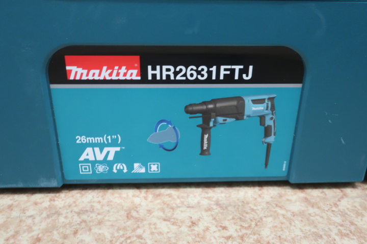 1029203-4 Combination hammer, Makita HR2631FTJ [NEW]