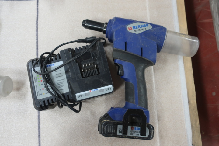 Rivet gun, Berner BACBR #1 - PS Auction - We value the future - Largest ...