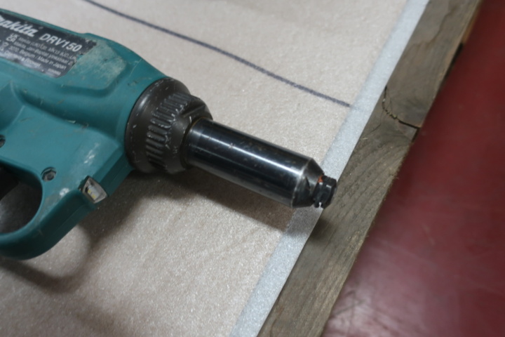 1029257-4 Pop rivet gun, Makita LXT DRV150