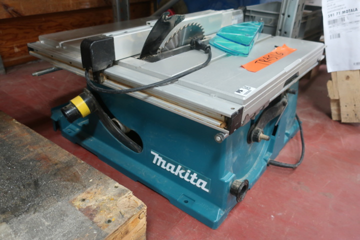 1029307-1 Split saw, Makita 2704 (defective)