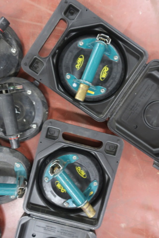 1029316-2 Lot with various vacuum lifters