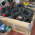 1029335-1 Complete pallet with various cables and cords