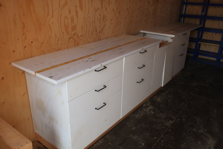 1029376-8 Insulated container 20 feet