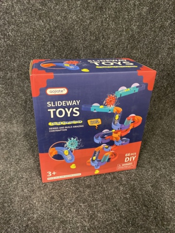 1027052-2 Party with games for children