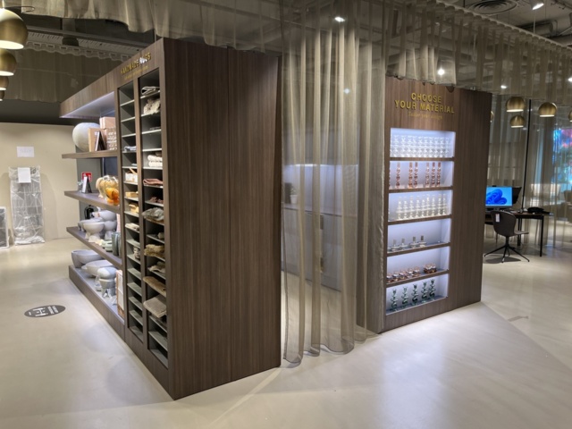 803211-1 Shop module, approx. 5x5m with small kitchen built on site