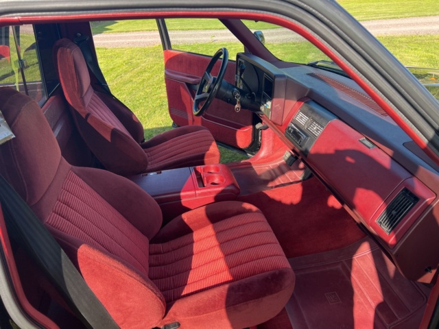 897297-12 Chevrolet C1500 454 SS 7.4 V8 TBI Hydra-Matic, 233hp - 1990