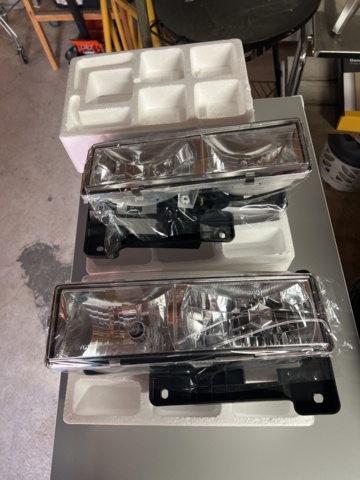 897297-27 Chevrolet C1500 454 SS 7.4 V8 TBI Hydra-Matic, 233hp - 1990