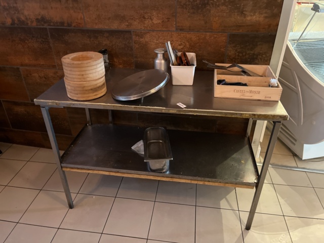 803244-4 Stainless relief bench