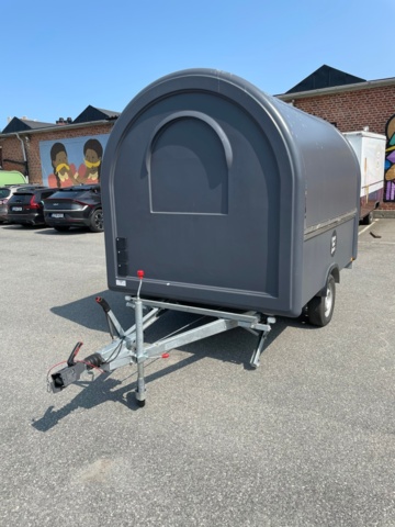 1039995-1 Food trailer/food truck LRS Compact LE GRAND FOODTRAILERS, 2021