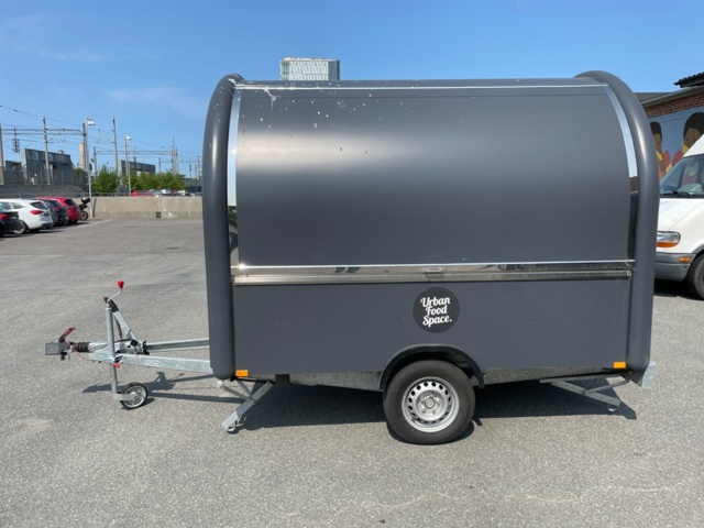 1039995-3 Food trailer/food truck LRS Compact LE GRAND FOODTRAILERS, 2021