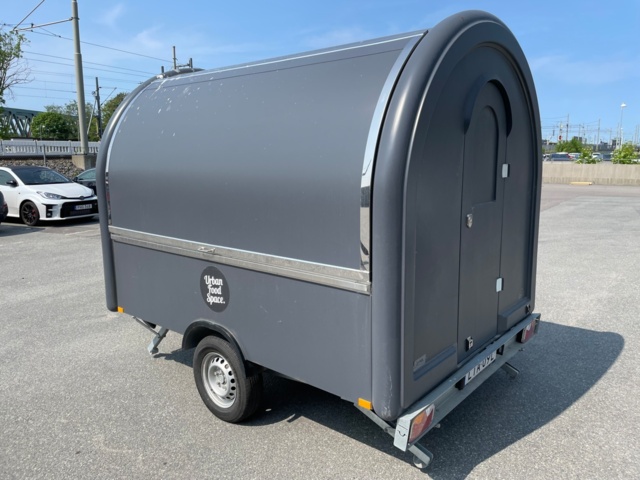 1039995-4 Food trailer/food truck LRS Compact LE GRAND FOODTRAILERS, 2021