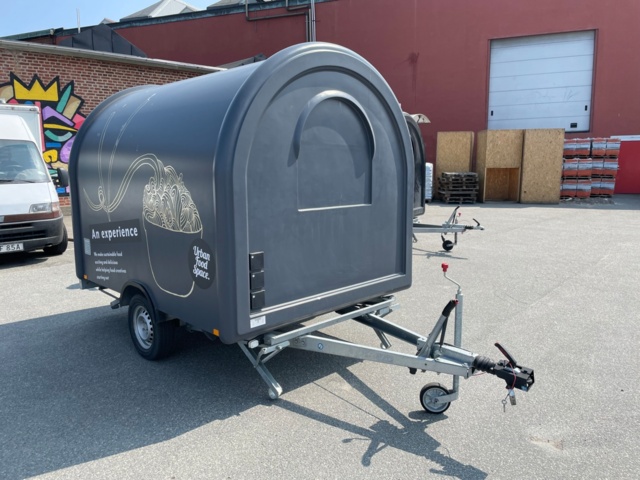 1039995-8 Food trailer/food truck LRS Compact LE GRAND FOODTRAILERS, 2021